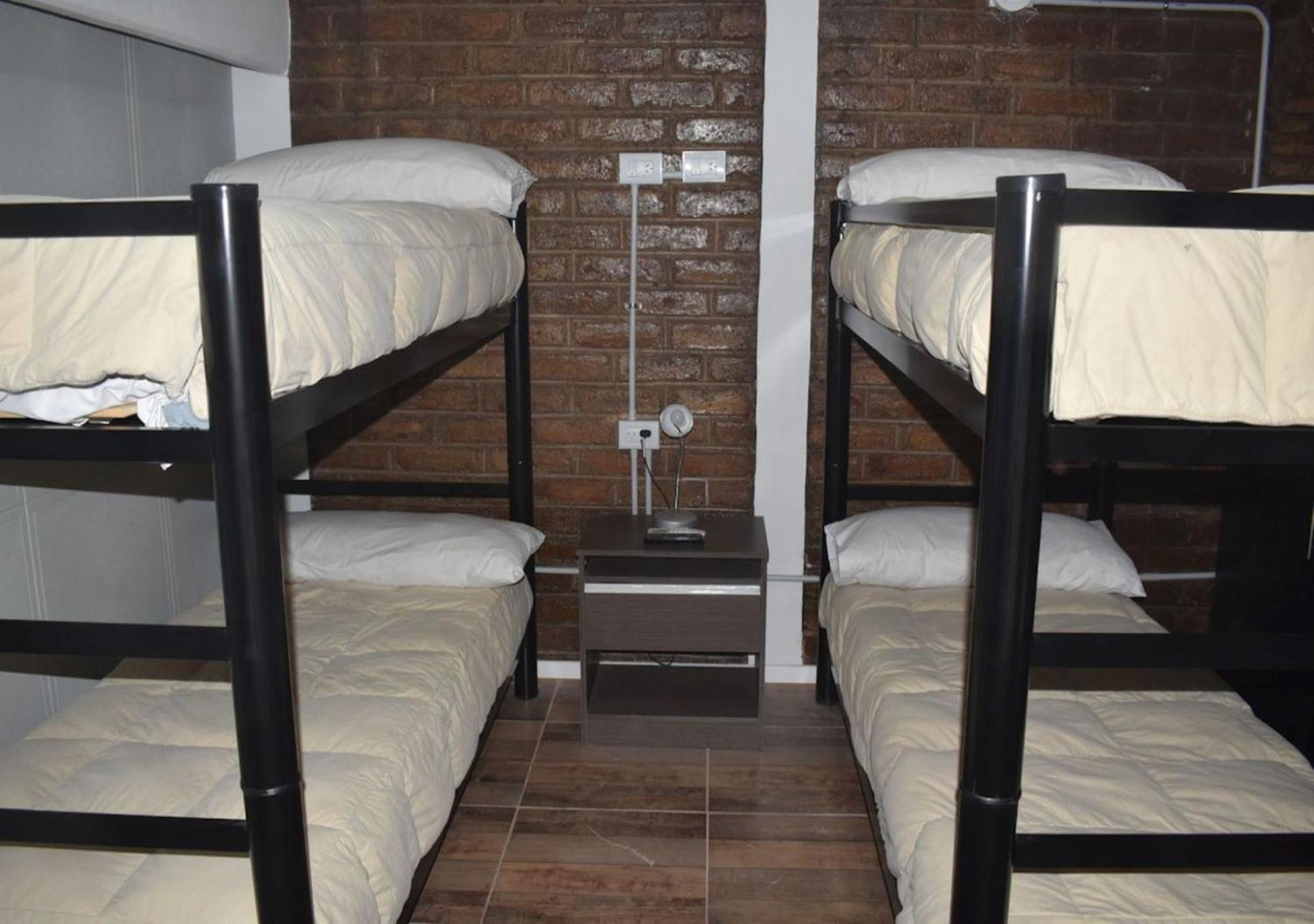 Dakar Hostel Mendoza Esterno foto