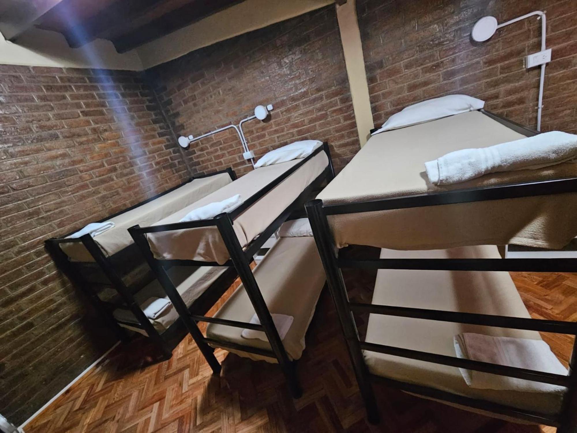Dakar Hostel Mendoza Esterno foto
